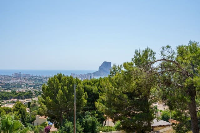 6 bedroom Villa for sale in Calpe / Calp with pool garage - € 795,000 (Ref: 9459577)