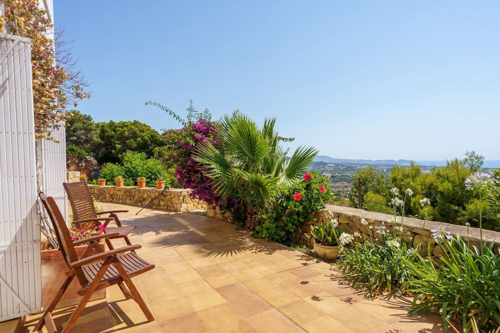 6 bedroom Villa for sale in Calpe / Calp with pool garage - € 795,000 (Ref: 9459577)