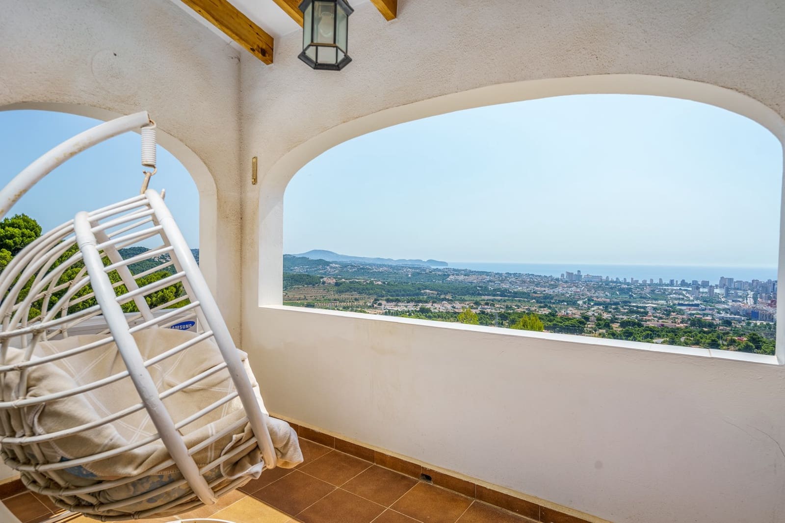 6 bedroom Villa for sale in Calpe / Calp with pool garage - € 795,000 (Ref: 9459577)