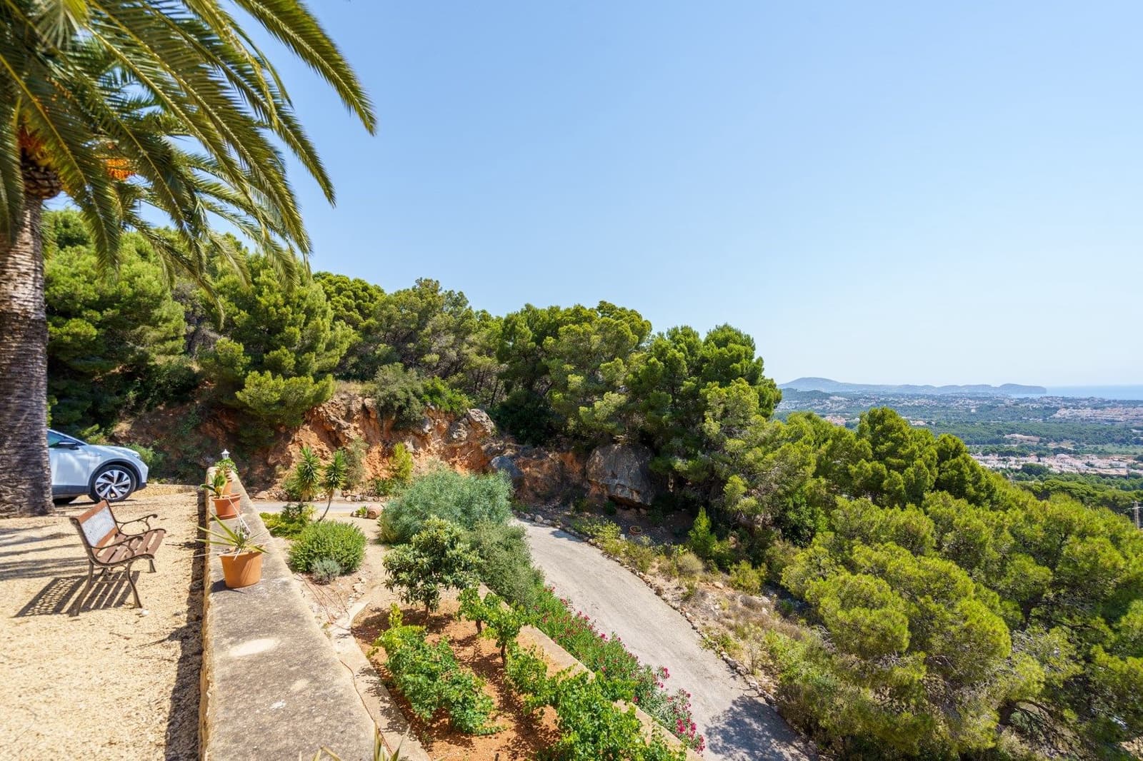 6 bedroom Villa for sale in Calpe / Calp with pool garage - € 795,000 (Ref: 9459577)