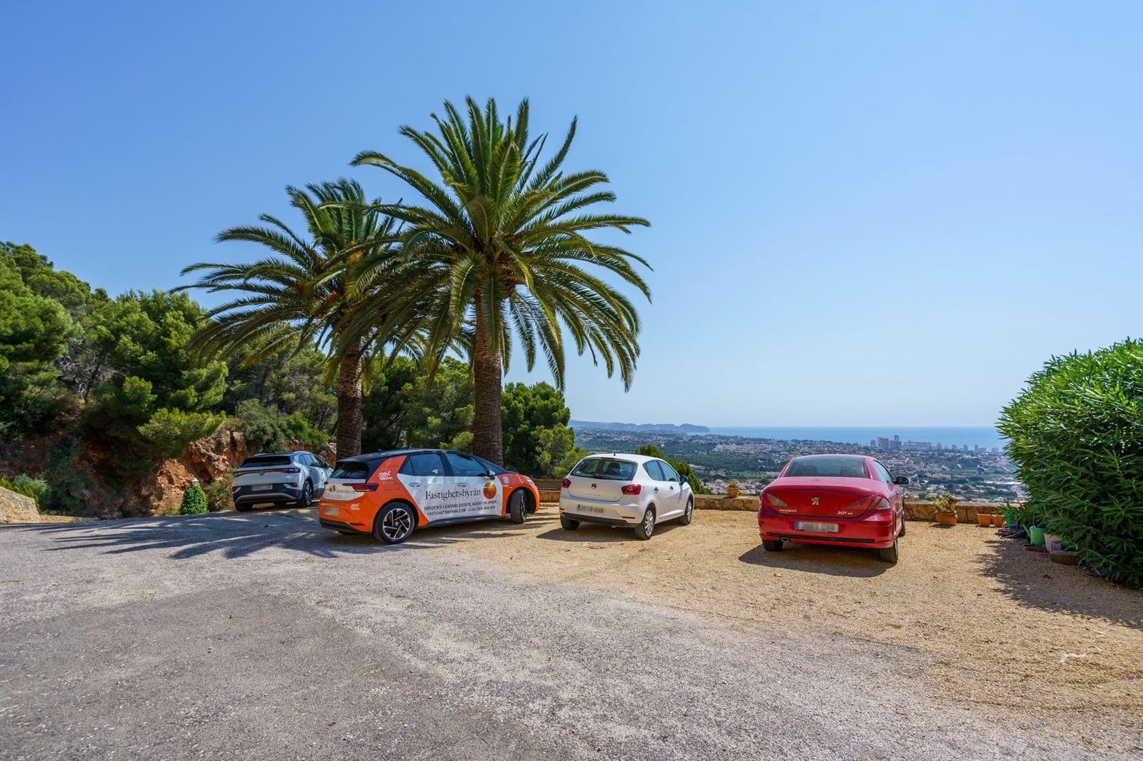 6 bedroom Villa for sale in Calpe / Calp with pool garage - € 795,000 (Ref: 9459577)