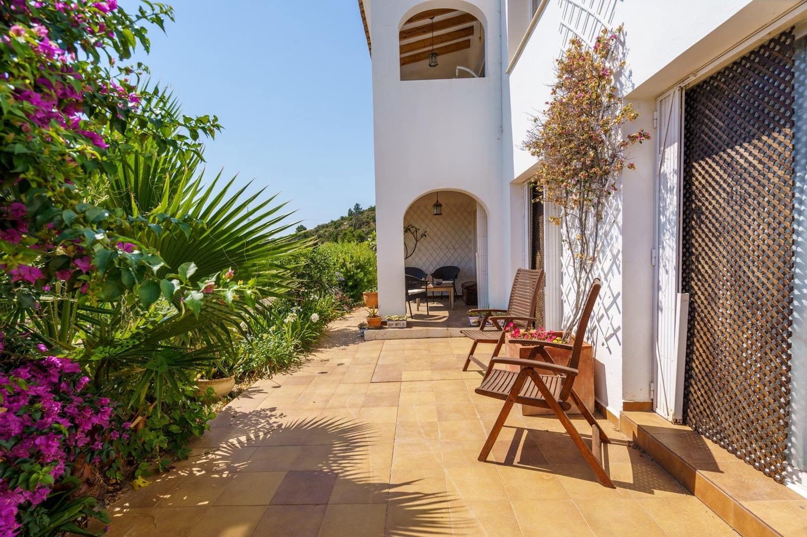 6 bedroom Villa for sale in Calpe / Calp with pool garage - € 795,000 (Ref: 9459577)