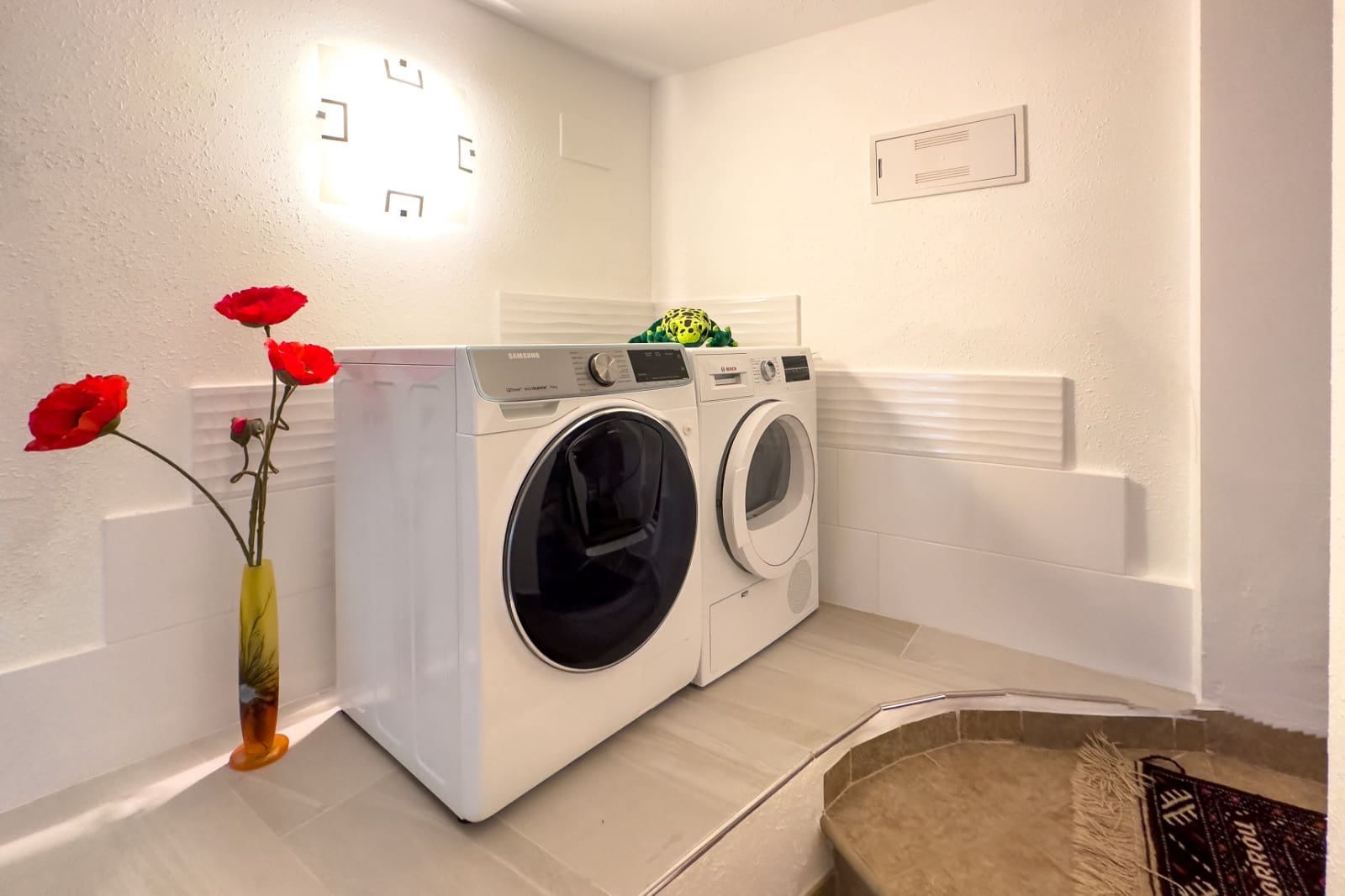 5 bedroom Villa for sale in Calpe / Calp with pool garage - € 680,000 (Ref: 9459578)