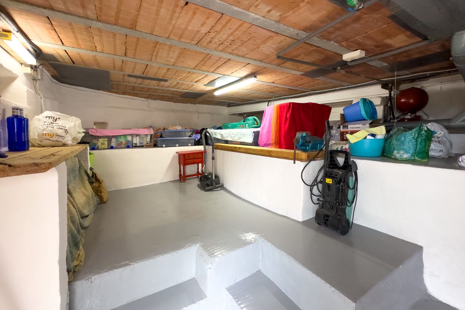 5 bedroom Villa for sale in Calpe / Calp with pool garage - € 680,000 (Ref: 9459578)