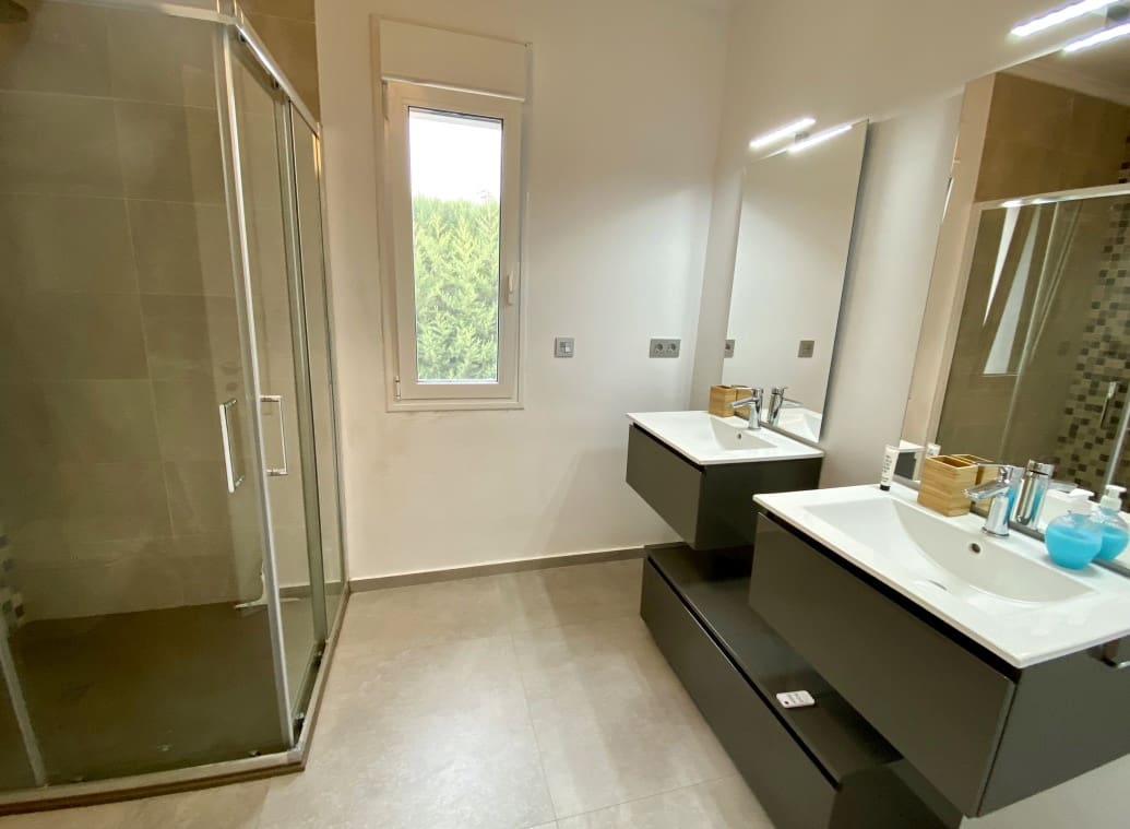 3 soverom Villa til salgs i Benissa med svømmebasseng garasje - € 895 000 (Ref: 9459581)