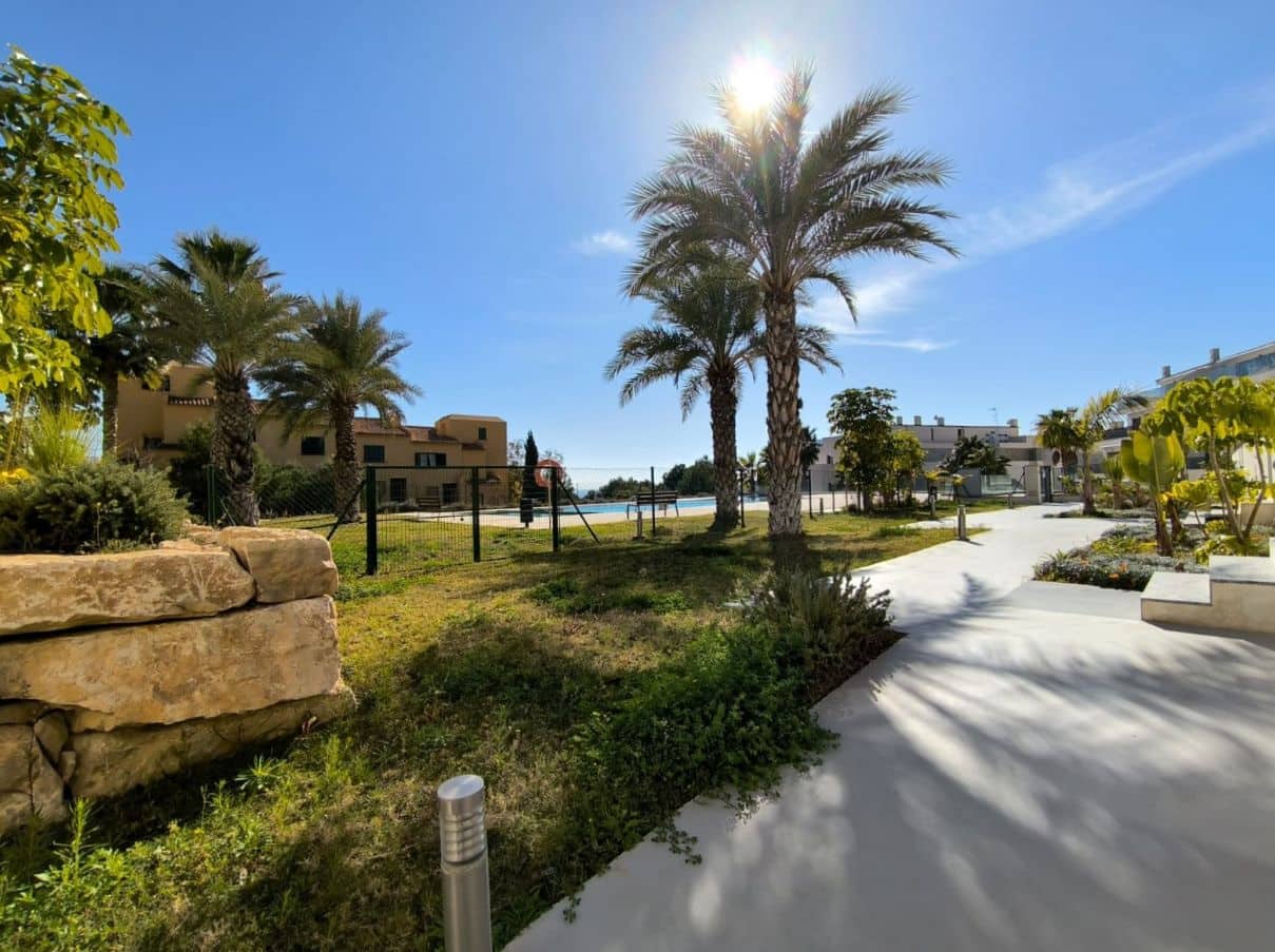 3 bedroom Apartment for sale in Finestrat with pool garage - € 490,000 (Ref: 9459582)