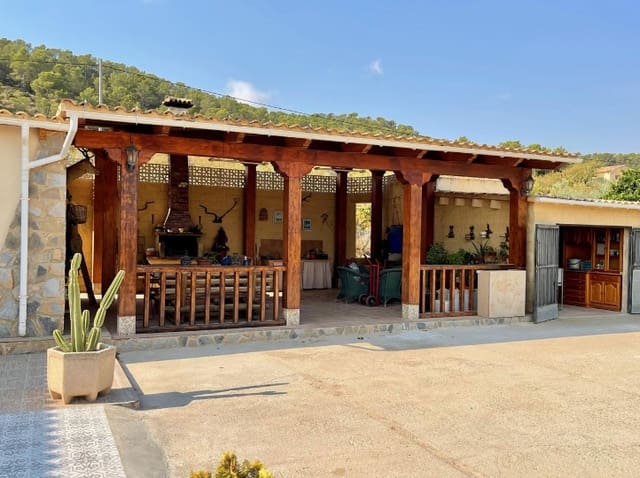 3 bedroom Villa for sale in Relleu with garage - € 413,600 (Ref: 9459584)