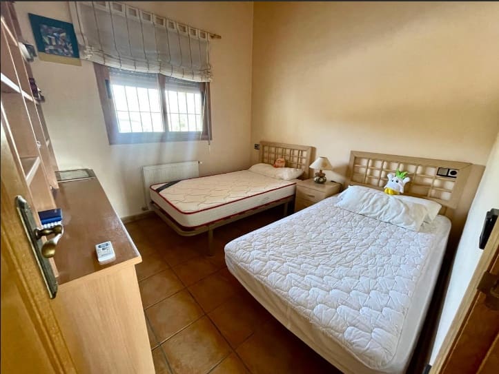 3 bedroom Villa for sale in Relleu with garage - € 413,600 (Ref: 9459584)