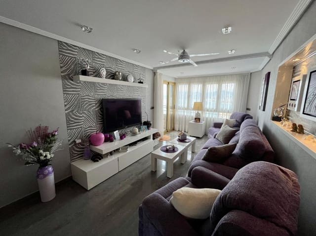 3 bedroom Apartment for sale in Levante, Benidorm with pool garage - € 472,500 (Ref: 9459591)