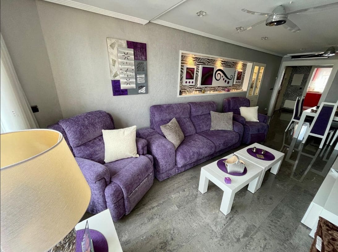 3 bedroom Apartment for sale in Benidorm with pool garage - € 472,500 (Ref: 9459591)