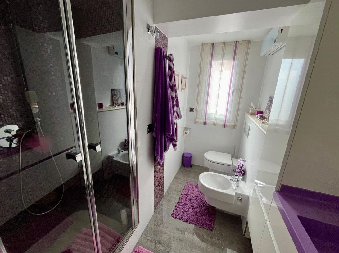 3 bedroom Apartment for sale in Benidorm with pool garage - € 472,500 (Ref: 9459591)