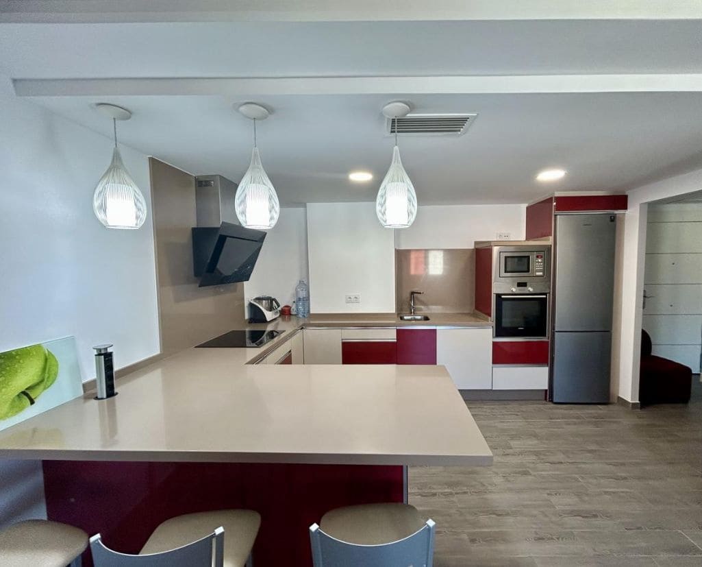 3 bedroom Apartment for sale in Benidorm - € 424,500 (Ref: 9459596)