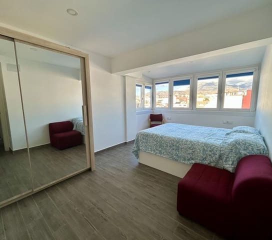 3 bedroom Apartment for sale in Benidorm - € 424,500 (Ref: 9459596)