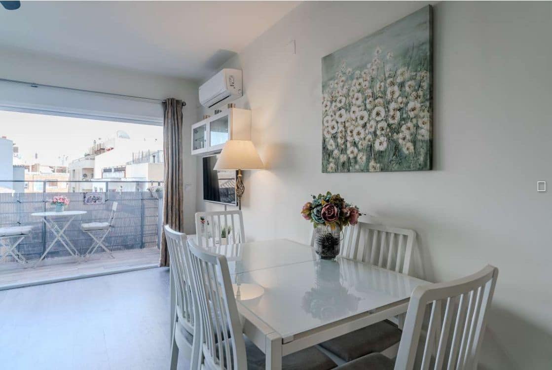 2 bedroom Apartment for sale in Calpe / Calp - € 249,000 (Ref: 9459599)