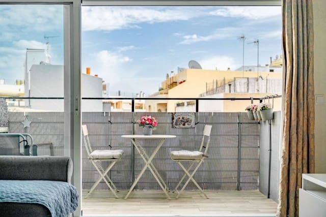 2 bedroom Apartment for sale in Calpe / Calp - € 249,000 (Ref: 9459599)