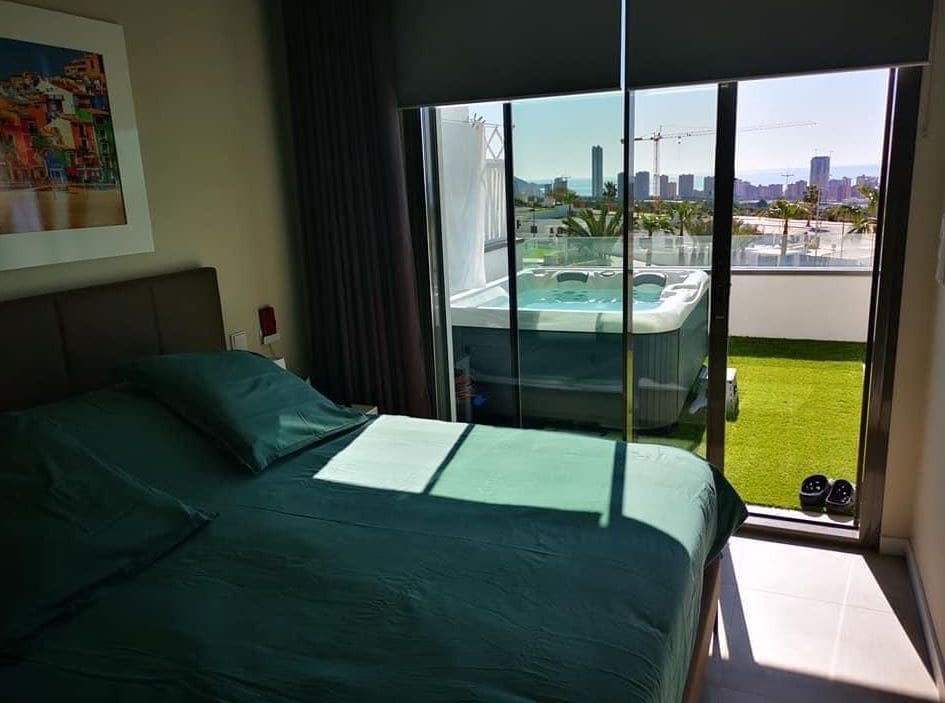 3 bedroom Apartment for sale in Finestrat with pool garage - € 499,000 (Ref: 9459602)