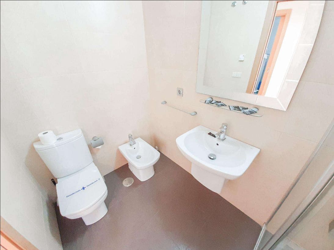 1 soverom Leilighet til salgs i Benidorm med svømmebasseng - € 315 000 (Ref: 9459604)