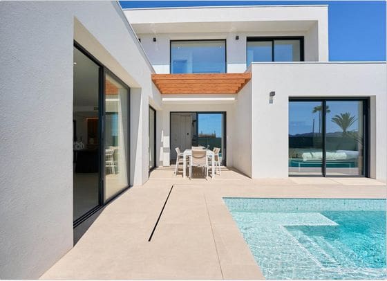 3 soverom Villa til salgs i Alfaz del Pi / L'Alfàs del Pi med svømmebasseng garasje - € 760 000 (Ref: 9459605)