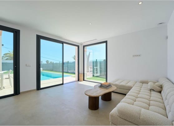 3 soverom Villa til salgs i Alfaz del Pi / L'Alfas del Pi med svømmebasseng garasje - € 760 000 (Ref: 9459605)