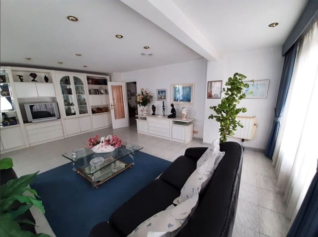 4 soverom Leilighet til salgs i Levante, Benidorm med svømmebasseng garasje - € 650 000 (Ref: 9459606)