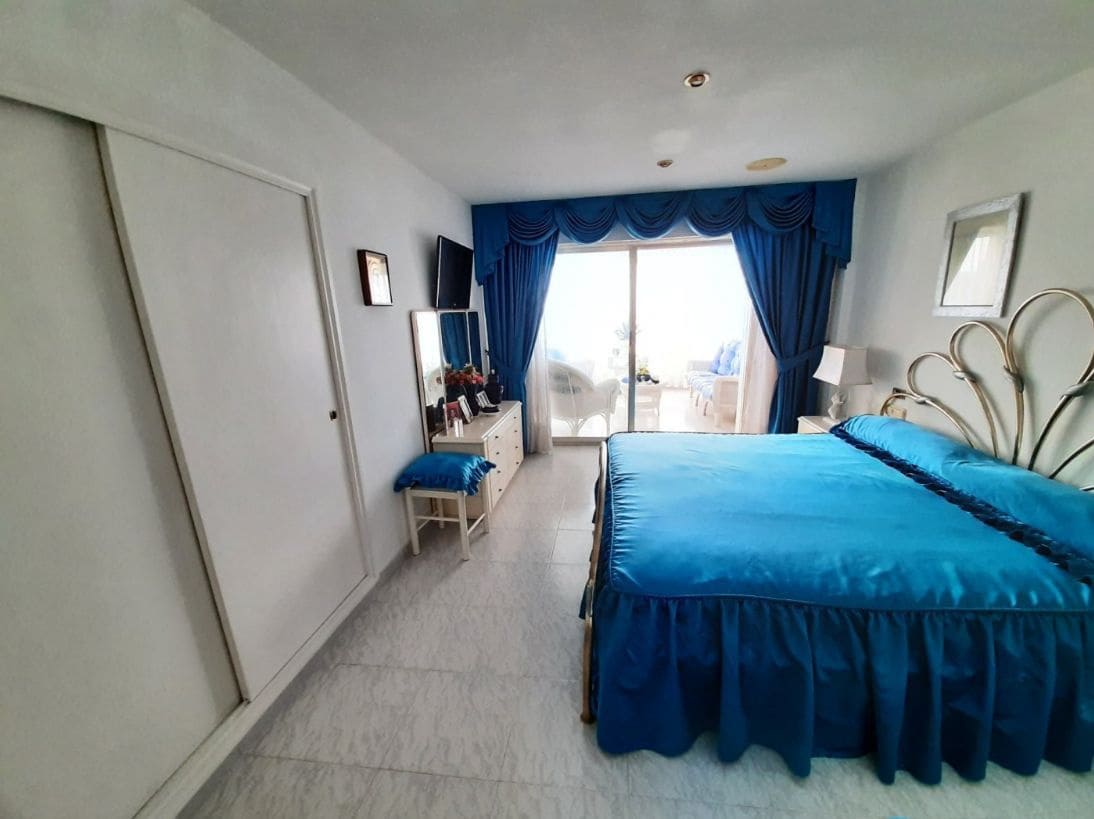 4 soverom Leilighet til salgs i Benidorm med svømmebasseng garasje - € 650 000 (Ref: 9459606)