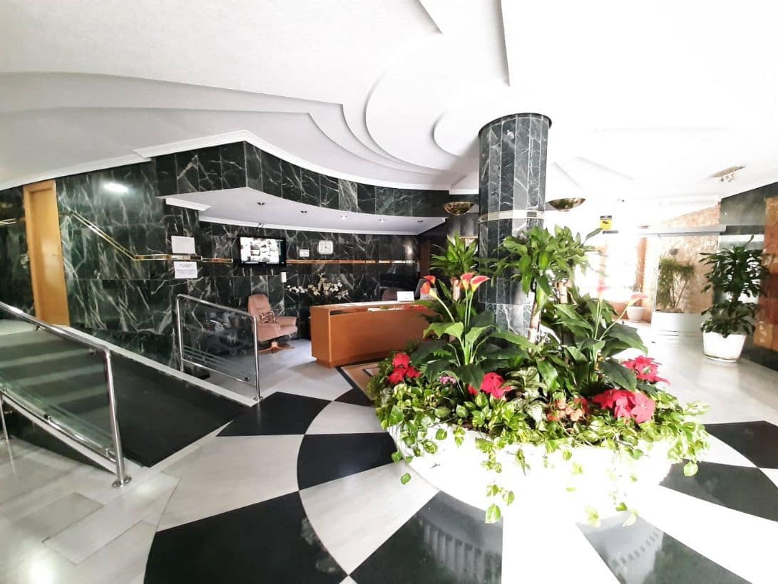 4 soverom Leilighet til salgs i Benidorm med svømmebasseng garasje - € 650 000 (Ref: 9459606)