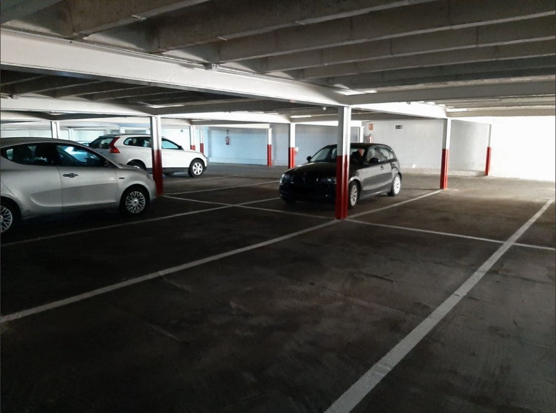 4 soverom Leilighet til salgs i Benidorm med svømmebasseng garasje - € 650 000 (Ref: 9459606)