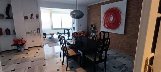 2 bedroom Apartment for sale in Levante, Benidorm with pool garage - € 1,000,000 (Ref: 9459608)