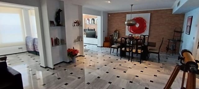 2 bedroom Apartment for sale in Levante, Benidorm with pool garage - € 1,000,000 (Ref: 9459608)