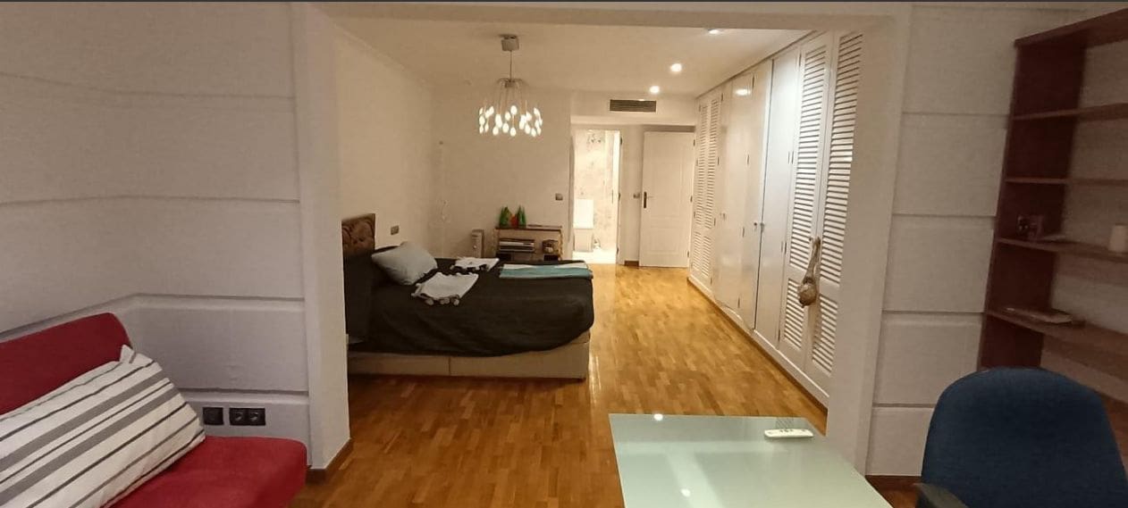 2 bedroom Apartment for sale in Benidorm with pool garage - € 1,000,000 (Ref: 9459608)