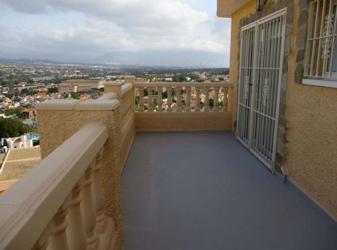 Chalet de 7 habitaciones en Benidorm en venta con piscina garaje - 1.250.000 € (Ref: 9459609)