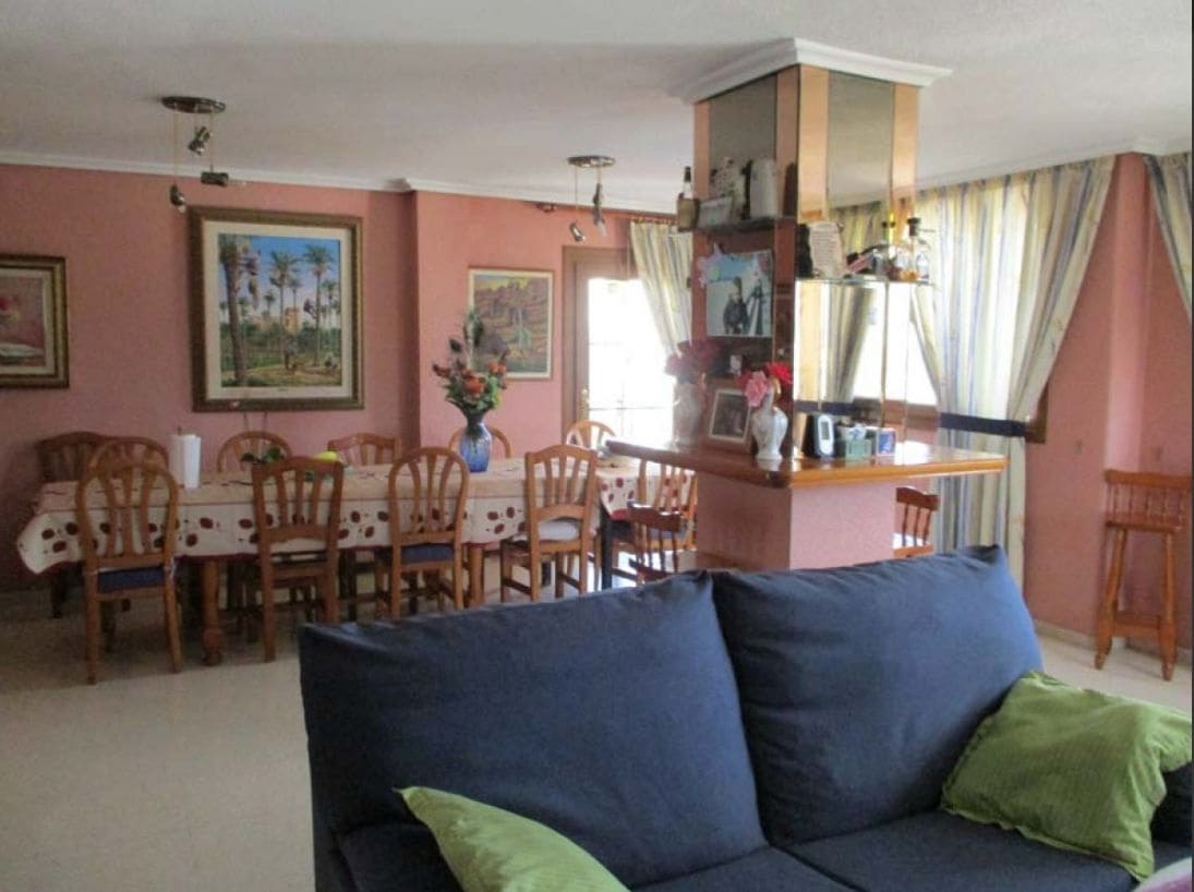 Chalet de 7 habitaciones en Benidorm en venta con piscina garaje - 1.250.000 € (Ref: 9459609)