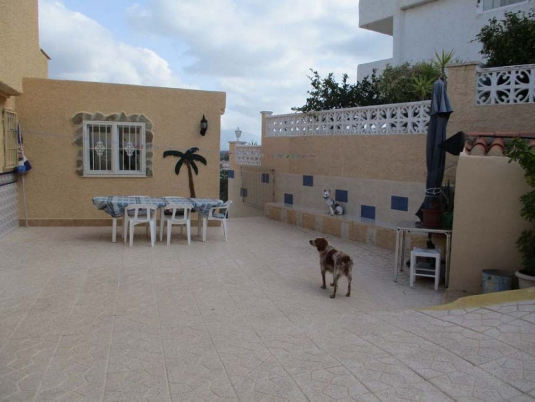 Chalet de 7 habitaciones en Benidorm en venta con piscina garaje - 1.250.000 € (Ref: 9459609)