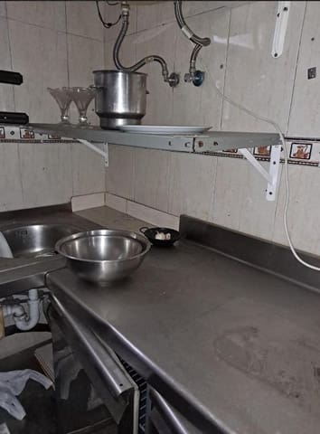 Erhverv til salg i Centro Urbano, Benidorm med garage - € 106.000 (Ref: 9459611)