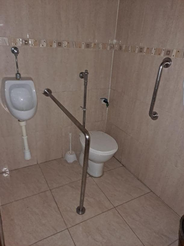 Erhverv til salg i Benidorm med garage - € 106.000 (Ref: 9459611)