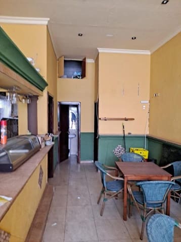 Erhverv til salg i Centro Urbano, Benidorm med garage - € 106.000 (Ref: 9459611)
