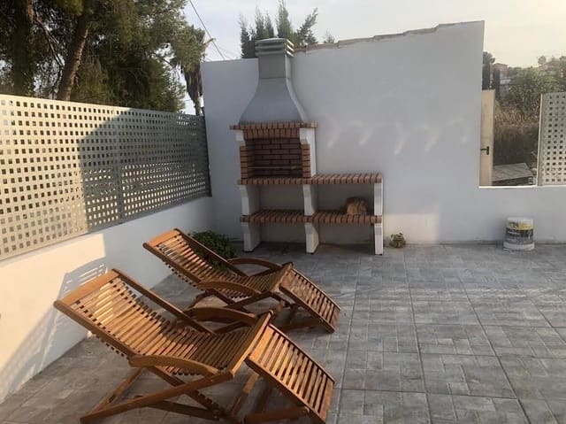 4 bedroom Villa for sale in La Nucia with pool garage - € 575,000 (Ref: 9459613)