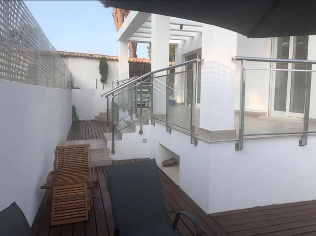 4 bedroom Villa for sale in La Nucia with pool garage - € 575,000 (Ref: 9459613)