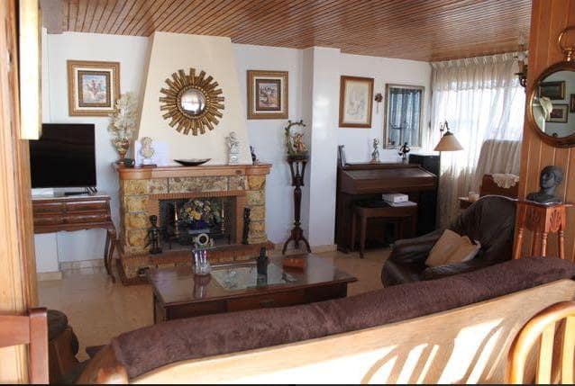 4 soverom Leilighet til salgs i Benidorm med svømmebasseng garasje - € 630 000 (Ref: 9459625)