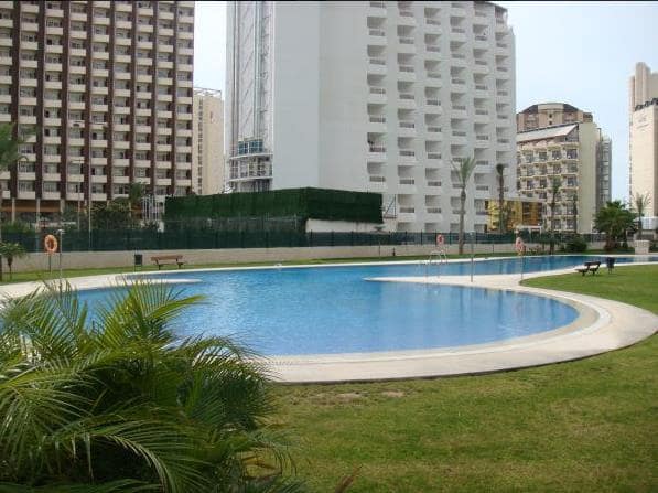1 bedroom Apartment for sale in Benidorm with pool garage - € 318,000 (Ref: 9465094)
