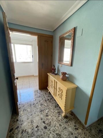 3 bedroom Apartment for sale in Levante, Benidorm with garage - € 590,000 (Ref: 9465095)