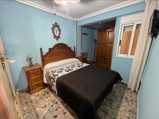 3 bedroom Apartment for sale in Levante, Benidorm with garage - € 590,000 (Ref: 9465095)