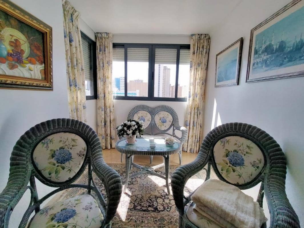 2 soveværelse Lejlighed til salg i Benidorm med swimmingpool garage - € 250.500 (Ref: 9465096)