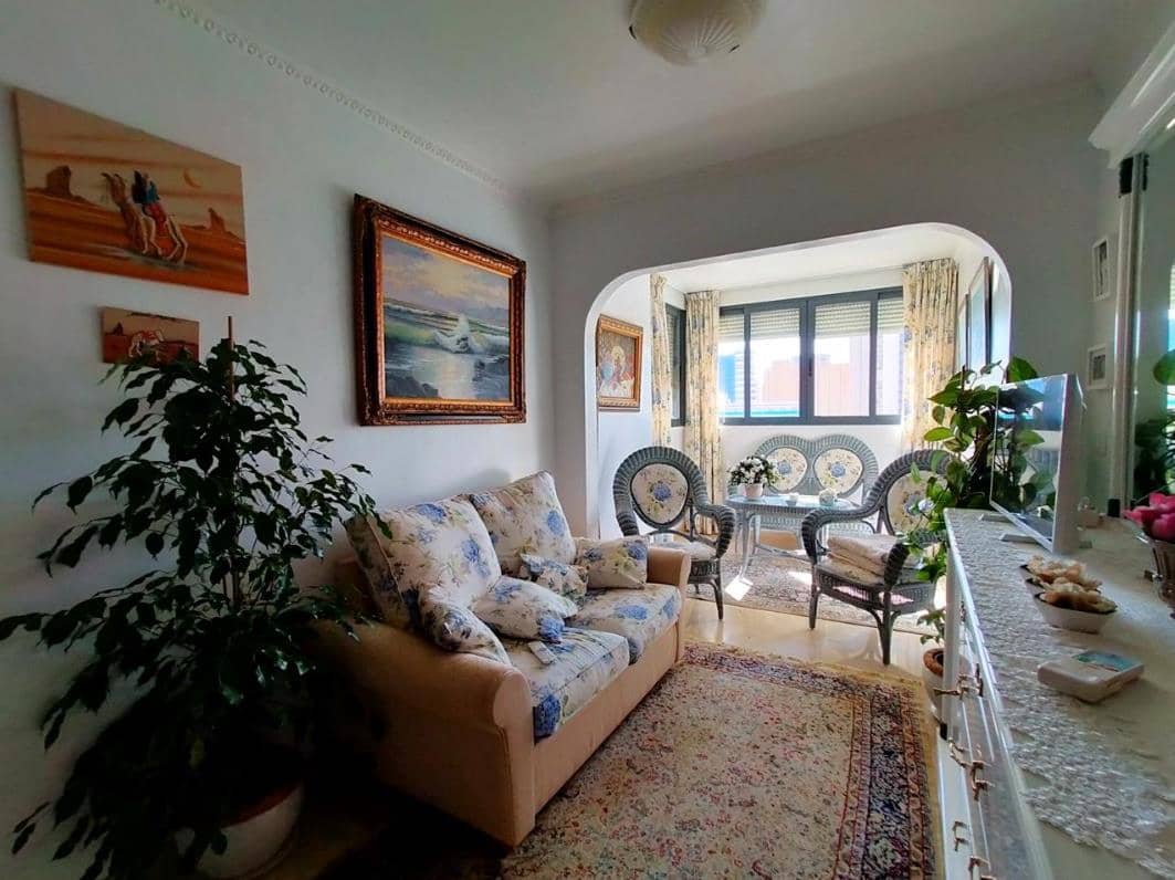 2 soveværelse Lejlighed til salg i Benidorm med swimmingpool garage - € 250.500 (Ref: 9465096)