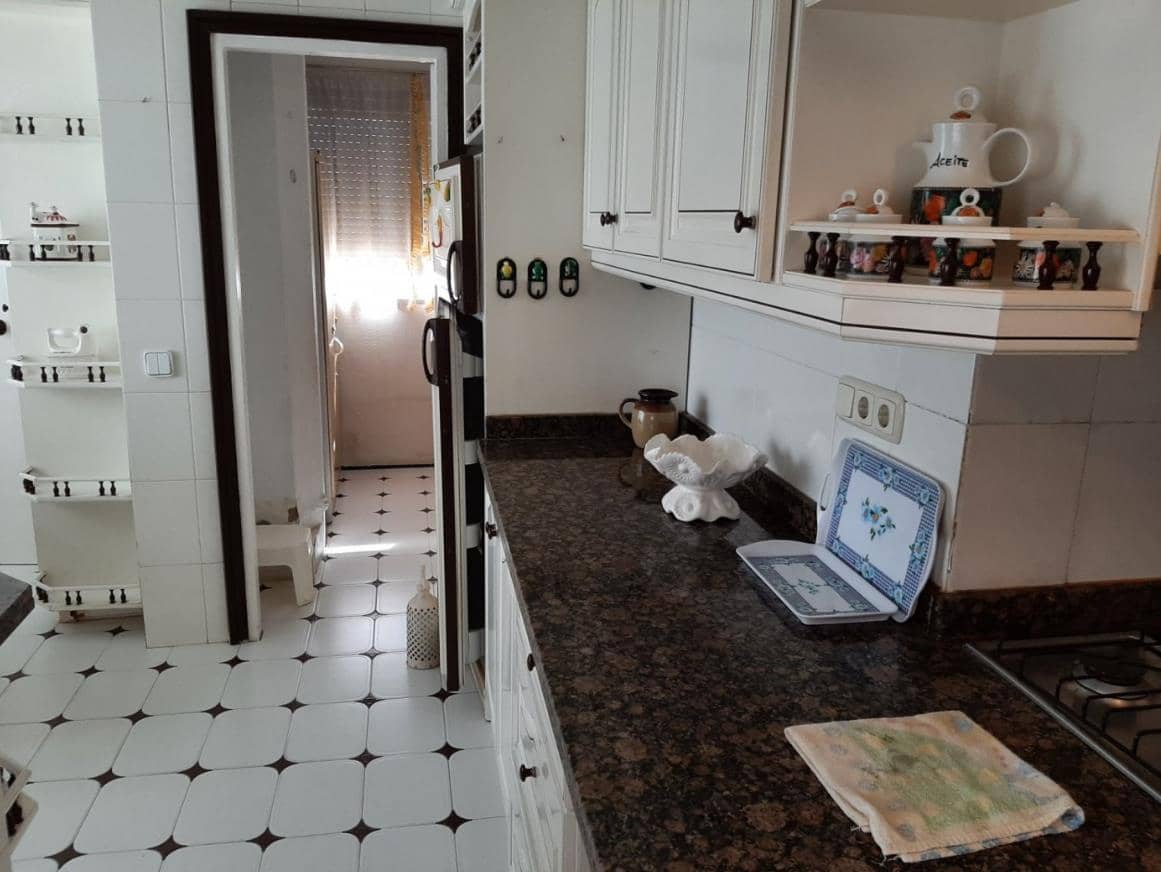 2 soverom Leilighet til salgs i Benidorm med garasje - € 599 000 (Ref: 9465232)