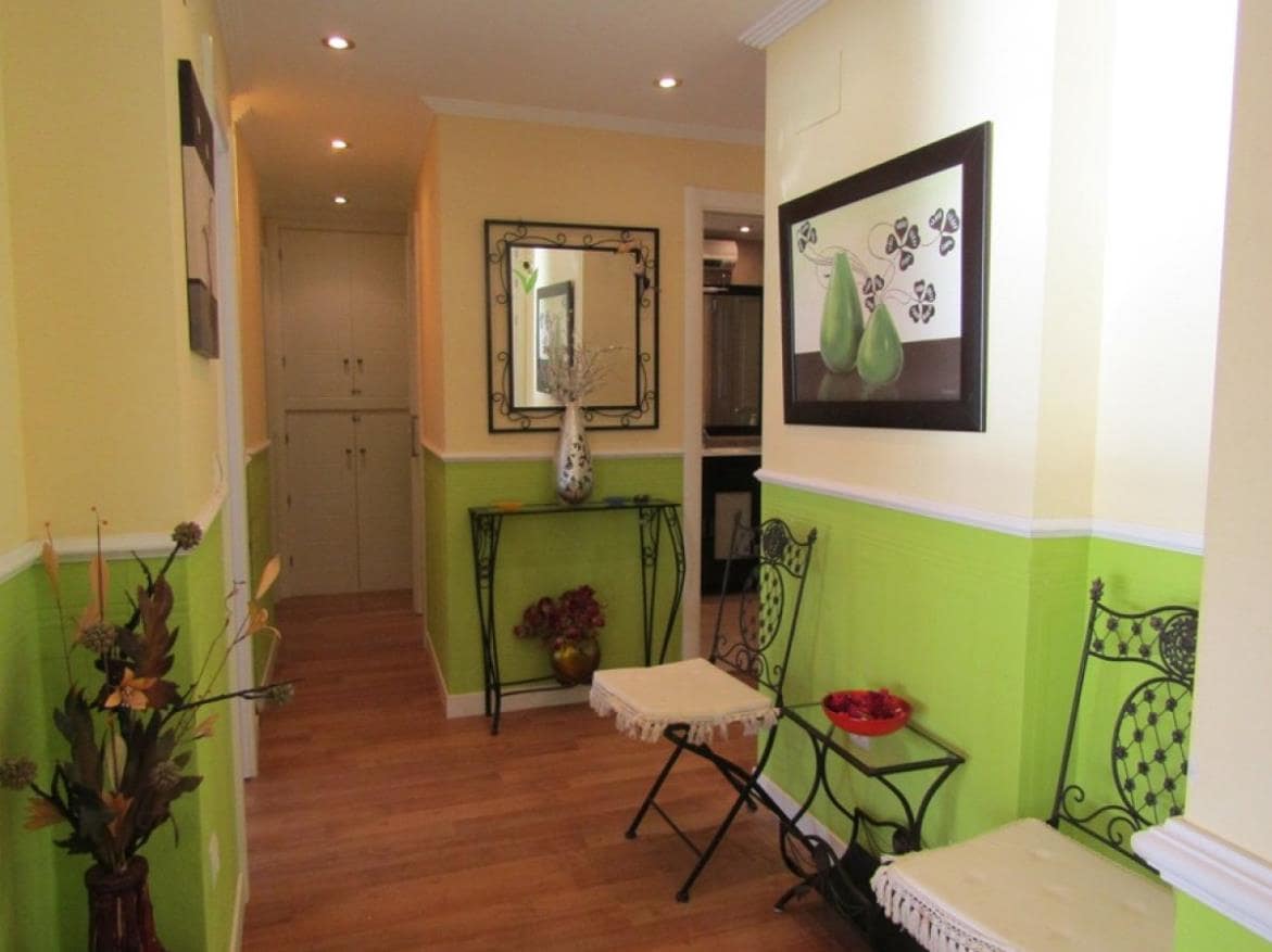 2 bedroom Apartment for sale in Benidorm with pool garage - € 615,000 (Ref: 9465233)