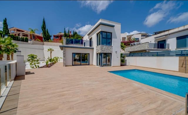 4 chambre Villa/Maison à vendre à Finestrat avec piscine garage - 730 000 € (Ref: 9465234)