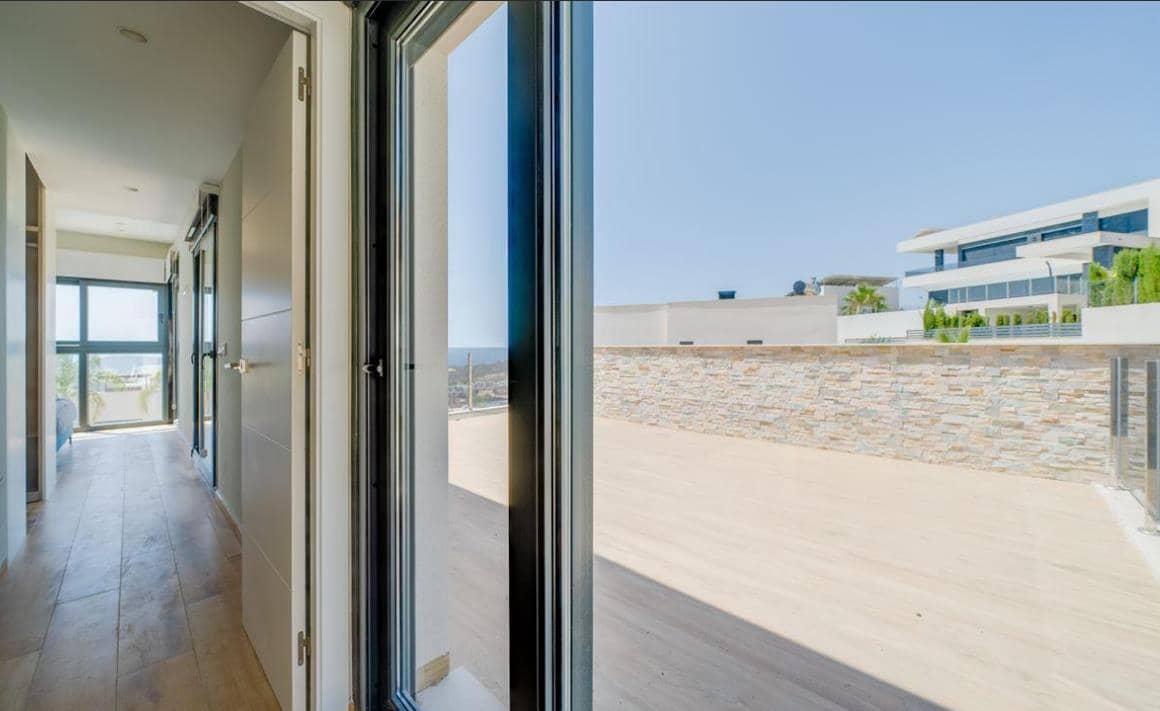 4 chambre Villa/Maison à vendre à Finestrat avec piscine garage - 730 000 € (Ref: 9465234)