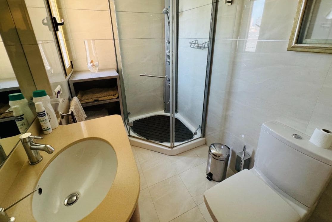 3 quarto Apartamento para venda em Benidorm com piscina garagem - 850 000 € (Ref: 9471293)