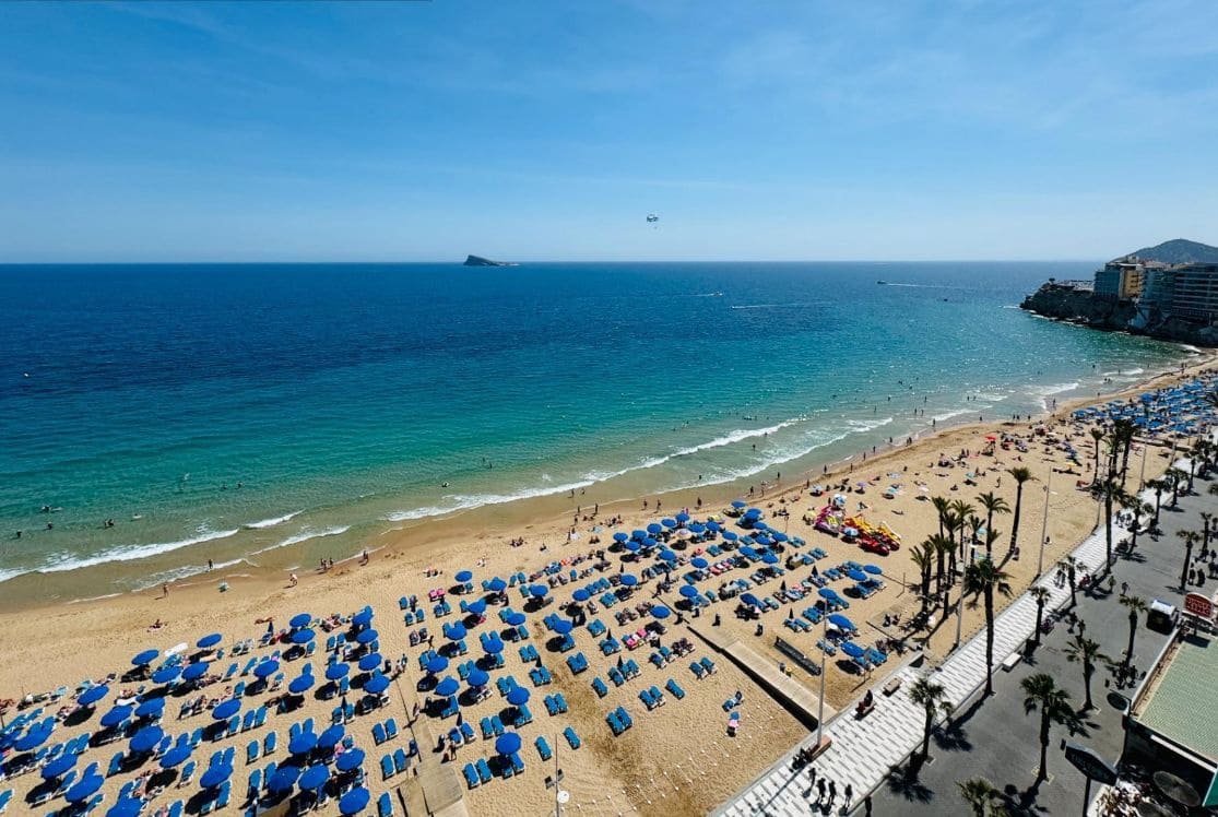 3 quarto Apartamento para venda em Benidorm com piscina garagem - 850 000 € (Ref: 9471293)